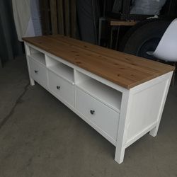 Tv Stand With Drawers 