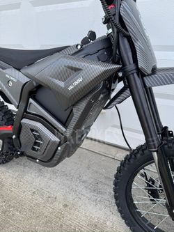 2026 Valtinsu EM5 in carbon black 48v
