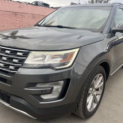 2017 Ford Explorer Limited