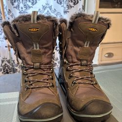 Rare Keen Winter Boots