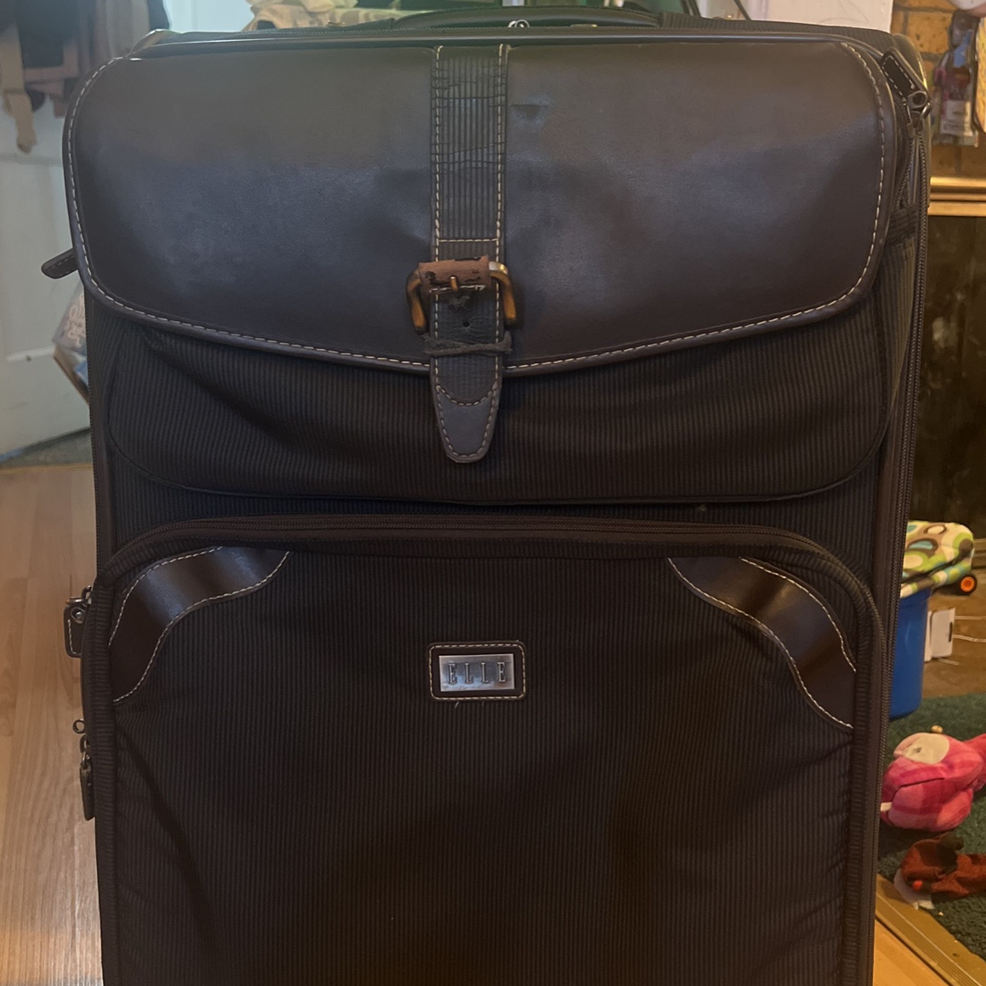 Suit Case Travel