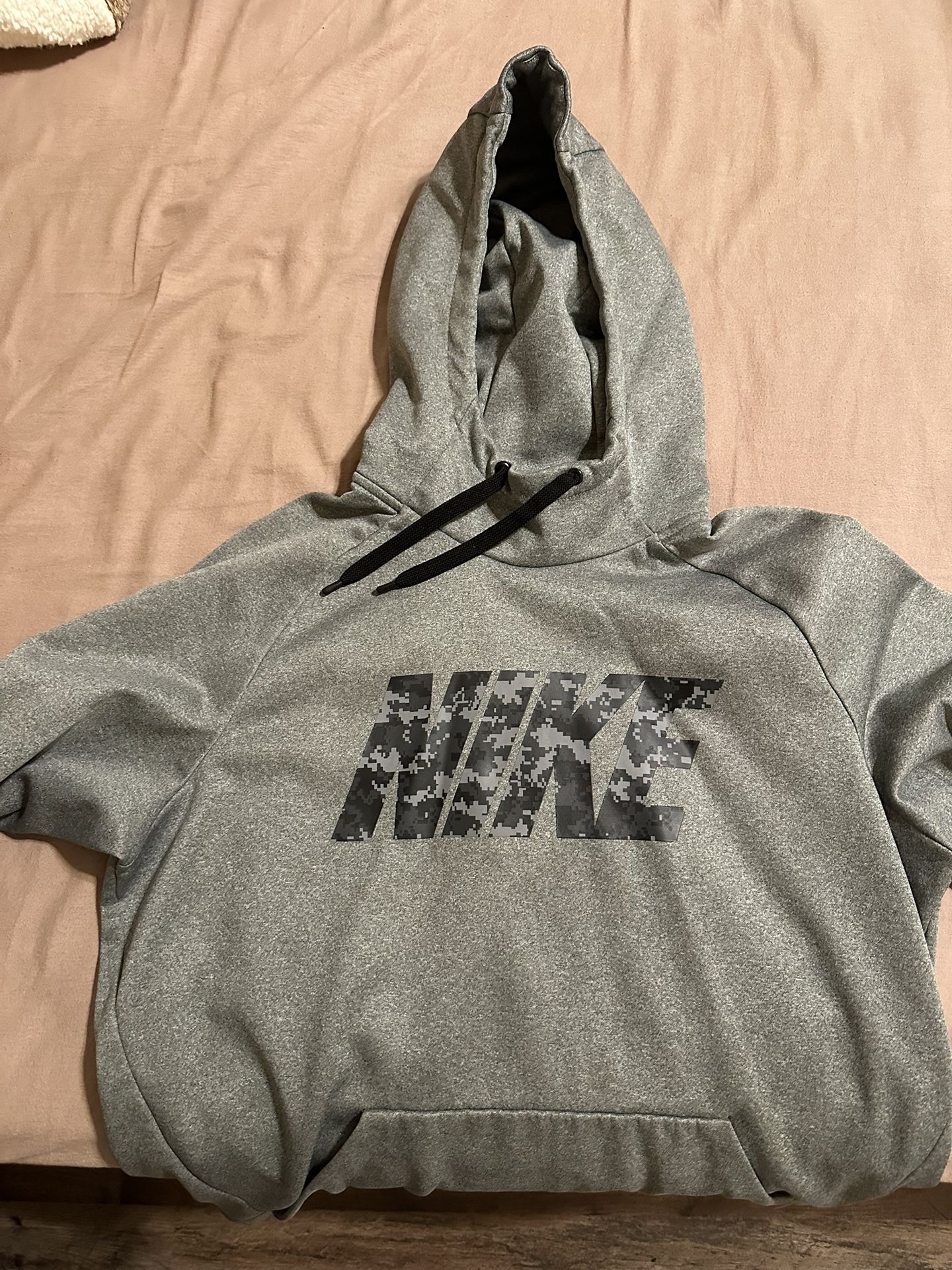 $25 Men’s Nike Jacket