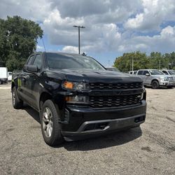 2015 BLACK CHEVROLET SILVERADO CUSTOM TRUCK ᒪOᗯ ᗰIᒪEᔕ CLEAN INTERIOR Gᗩᔕ ᔕᗩᐯEᖇ 4X⃣4 R҉E҉L҉I҉A҉B҉L҉E҉