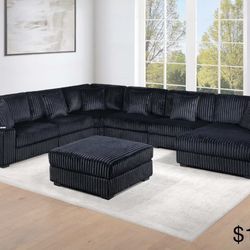 XL Modular Sectional With Ottoman