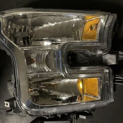 2016 Ford F-150 Headlights 