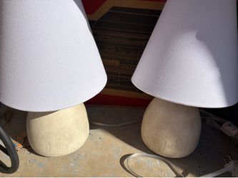 Two cute little lamps