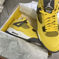 Jordan 4 Lightning 