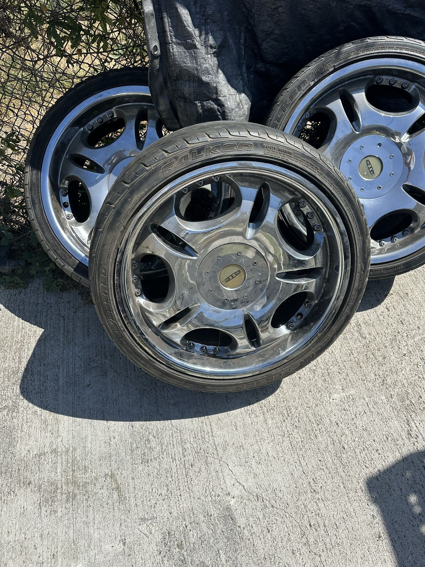 20” Wheels Universal 5 Lug $300 No Trades