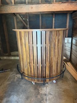 Bar (wheels on bottom attached)