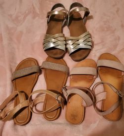 Girls Sz 4 Sandals