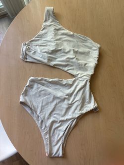 Trikini white swimsuit