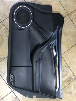 04-08 Acura TL Right Side Front & Rear Inner Cover