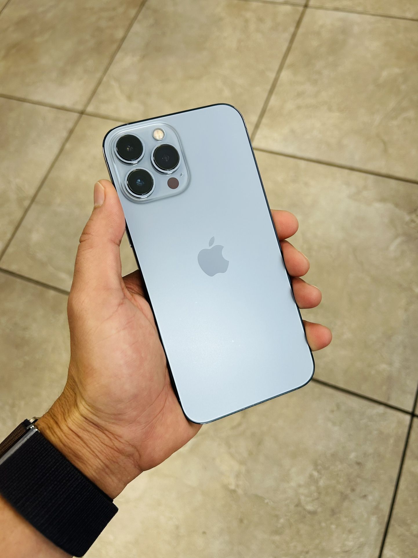 iPhone 13 Pro Max Unlocked