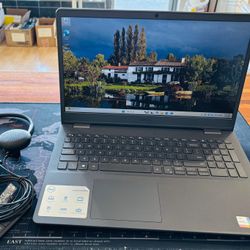 Dell Inspiron 15” 3(contact info removed) Core i5-1135G7 2.40GHz 16GB 256GB Read Description