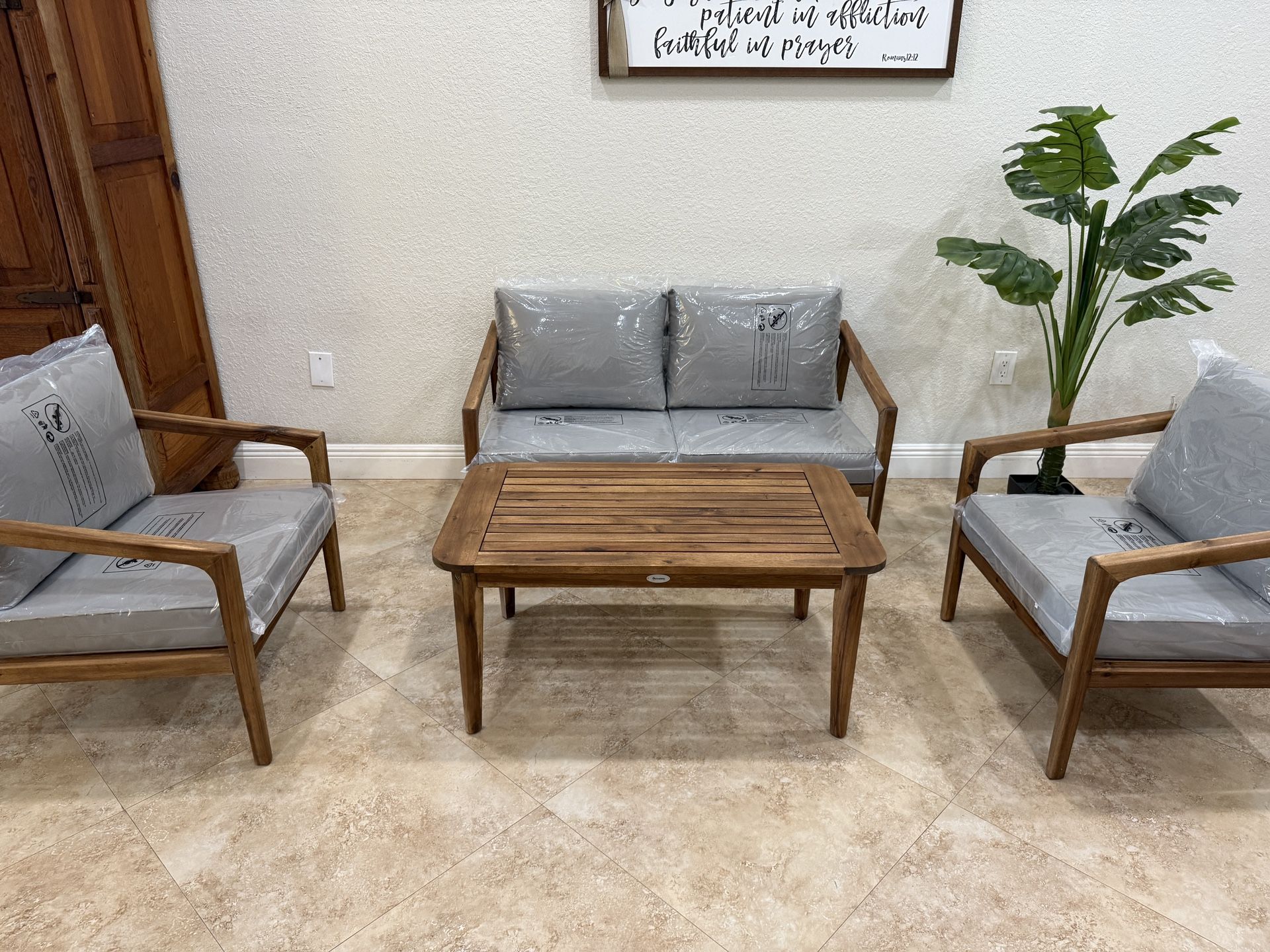 Brand New Acacia Wood Outdoor Patio Furniture Set