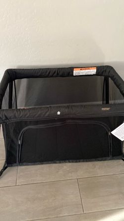 Portable Baby play yard