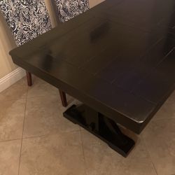 Very High Quality Table