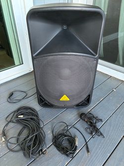 Behringer PA Speaker with Cables and Mic