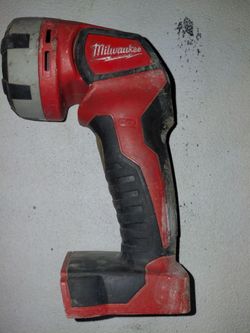 Milwaukee M18 Cordless LED Work Light
