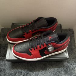 Jordan 1 Low Reverse Breds