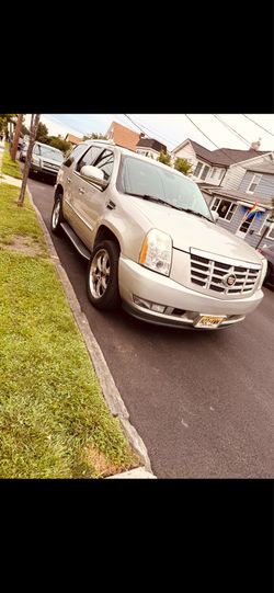 2009 Caddilac Escalade for sale or trade