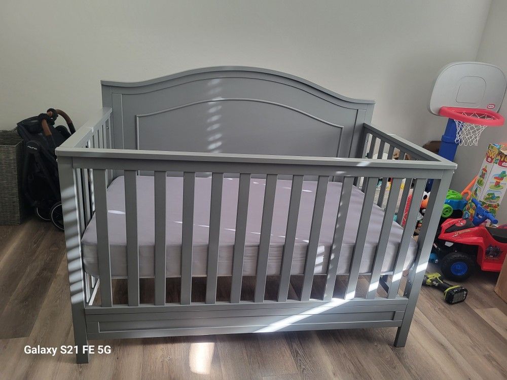 Baby Crib Toddler Bed