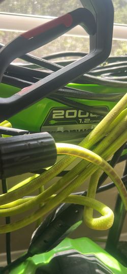Greenworks 2000 PSI at 1.2 GPM Pressure Washer