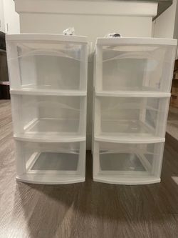 2 Sets of Plastic Organizer