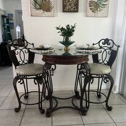 Dining Set