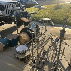 Drum Set 