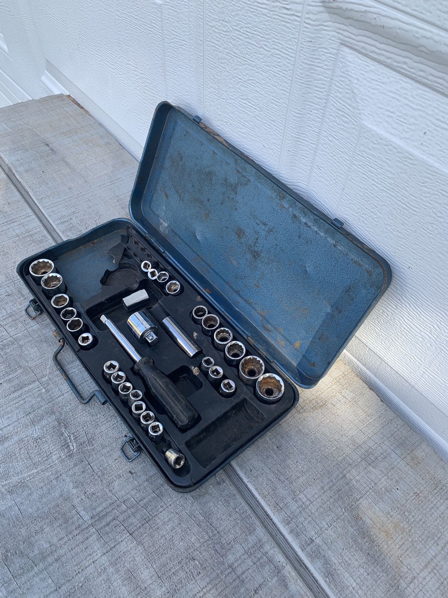 Vintage Socket Wrench Set 30+ Pieces Tool Blue Metal Case 12”x5.5” Rustic Decor