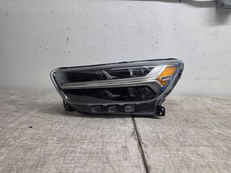 Left headlight xc40 volvo 2019 2020 2021 2022