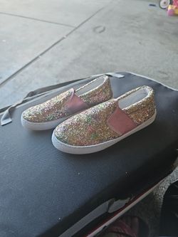 FabKids Size 1 Sparkly Slide On