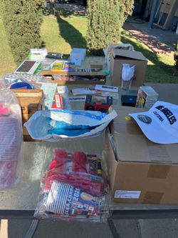 Yard Sale 3520 w Glendale