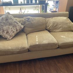 Juego De Sofa Muy Buena Condiciones Dos Piesas