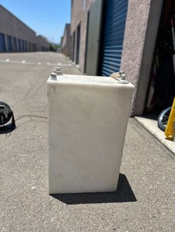 16 Gallon Low-Profile Grey Water Tank – RV / Van / Trailer