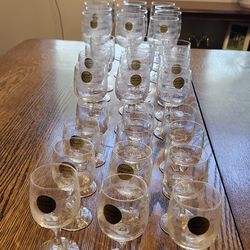 Cristal D' Arques Wine Glasses