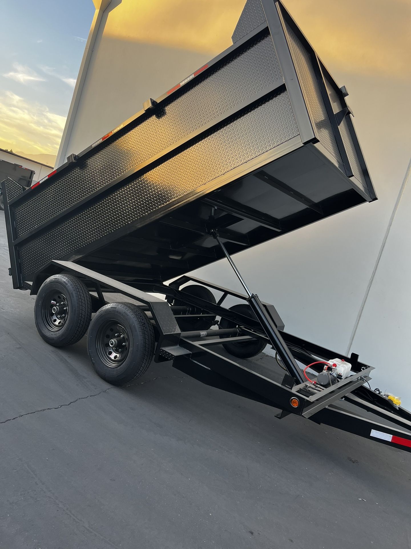 2025 Dump Trailer