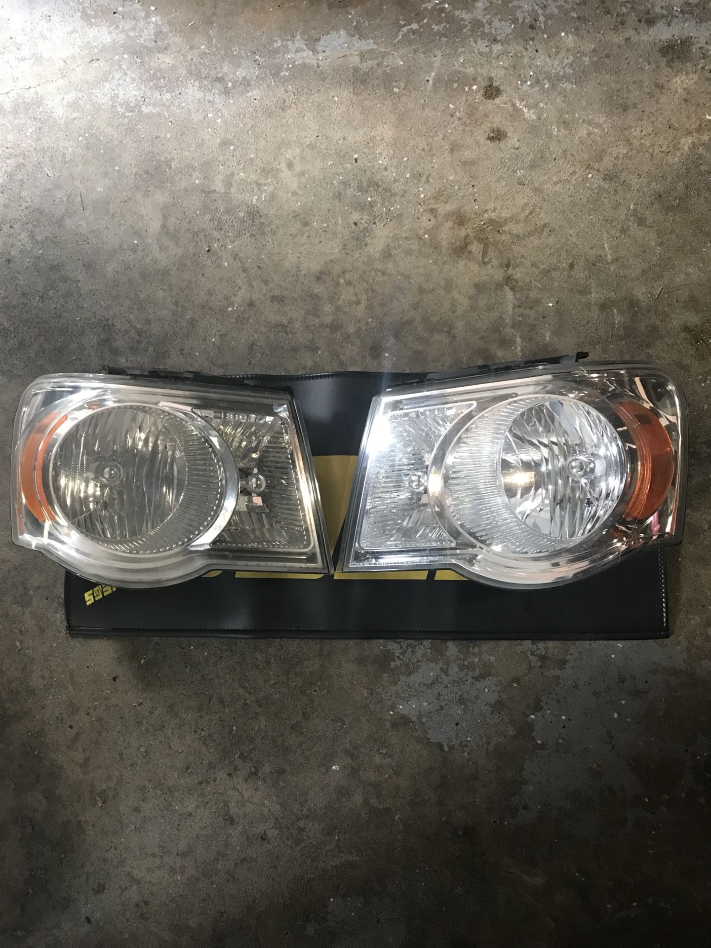 Chrysler Aspen OEM headlights
