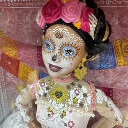 2020  "Dia De Muertos" Signature Barbie Doll!