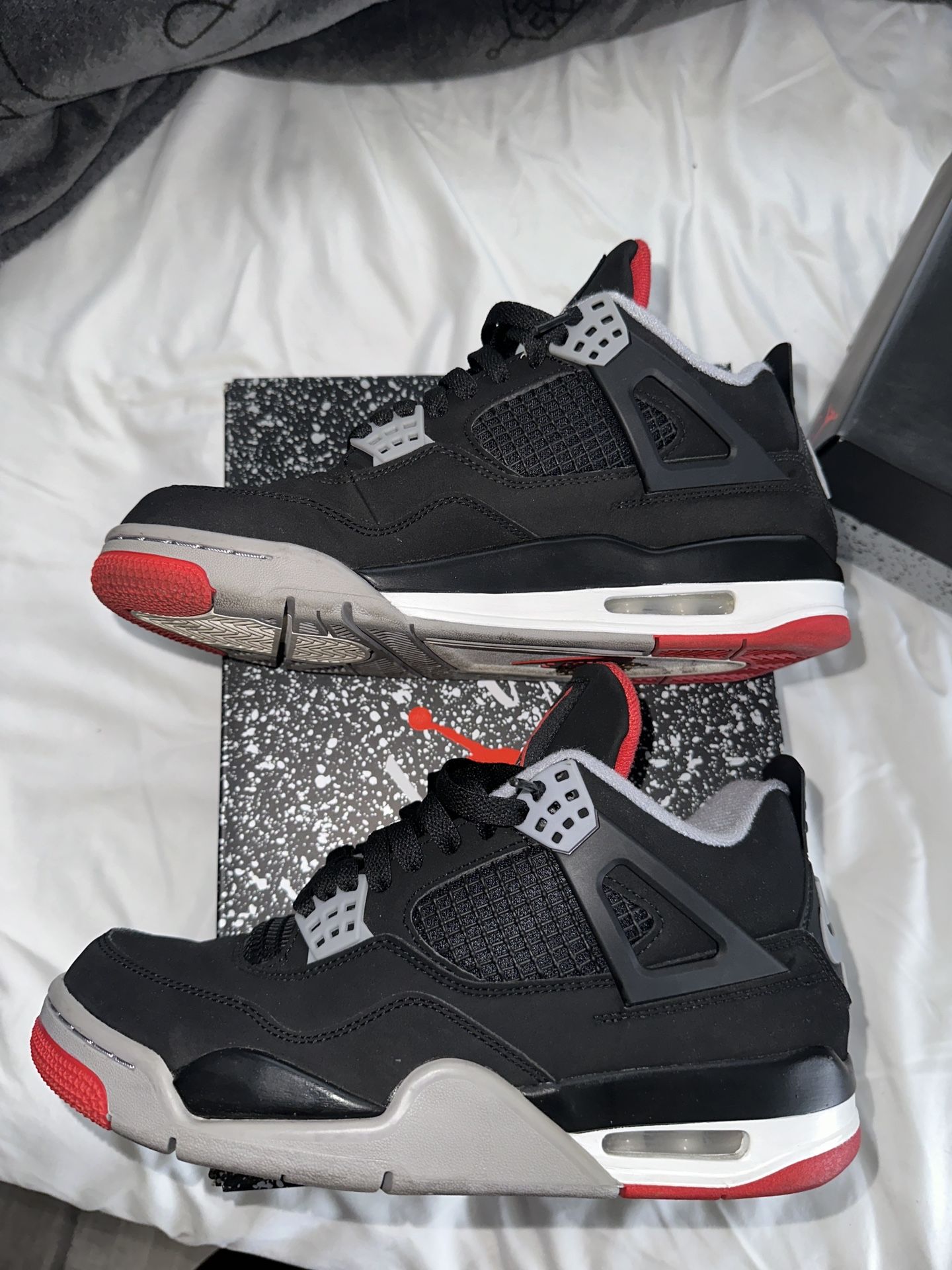 Jordan 4 Bred Size 8 Men 9.5 Women Men s shoes