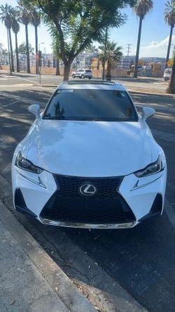 2017 Lexus IS