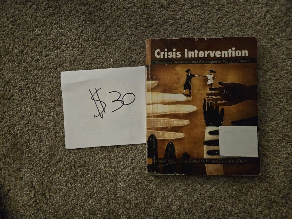 Crisis Intervention
Promoting Resilience and Resolution in Troubled Times
Lennis S/Echterling Jack H. Presbury
J. Edson Mckee