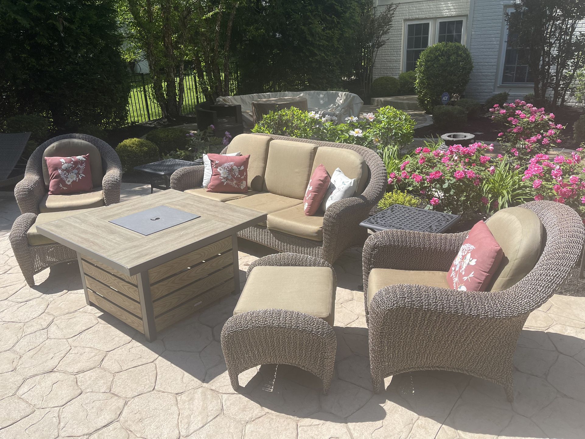 5pc Outdoor Sofa set 