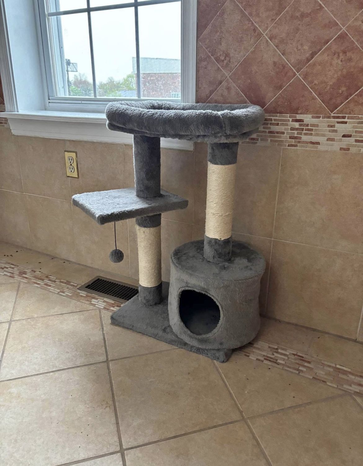 Cat tree