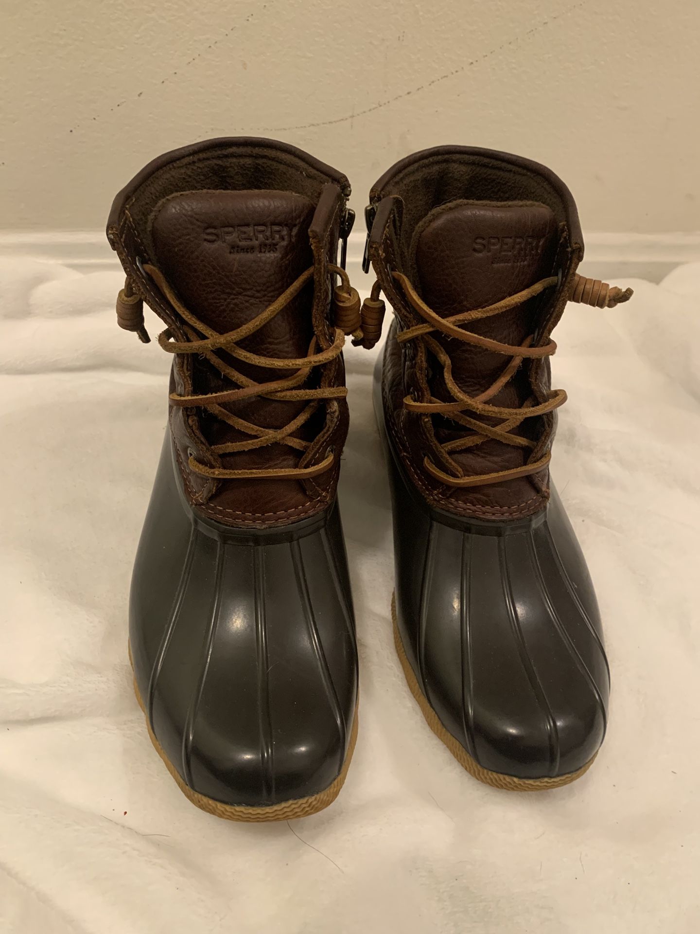 Sperry saltwater duck boots brown side zip women’s US size 7.5M water resistant