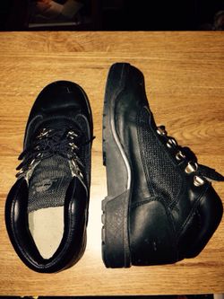 Boys Timberland size 5 shoes