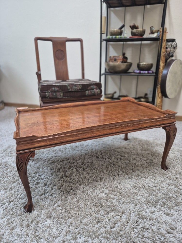Antique Superior Table Company Dragon Foot Tea Table