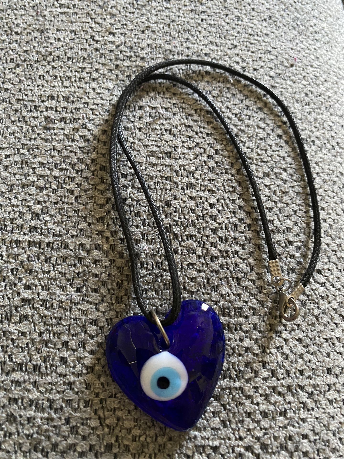Glass Heart Pendant Necklace 