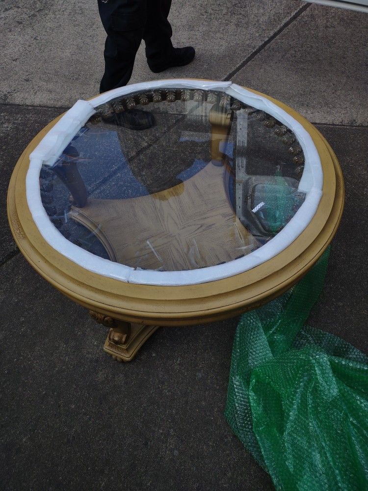 Coffee Table And End Tables